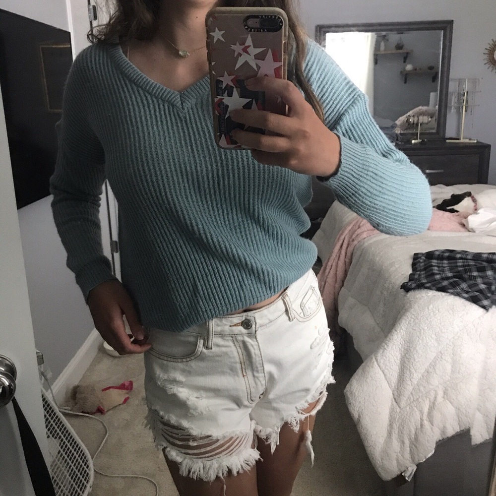 Cute v neck sweater top